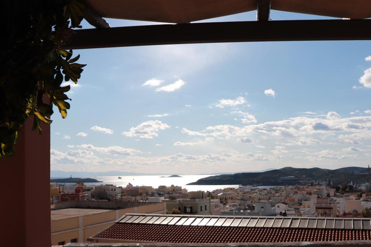 My Little Suites Ermoupoli Esterno foto