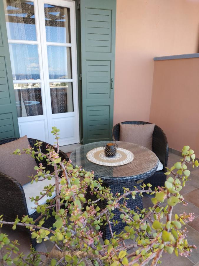 My Little Suites Ermoupoli Esterno foto