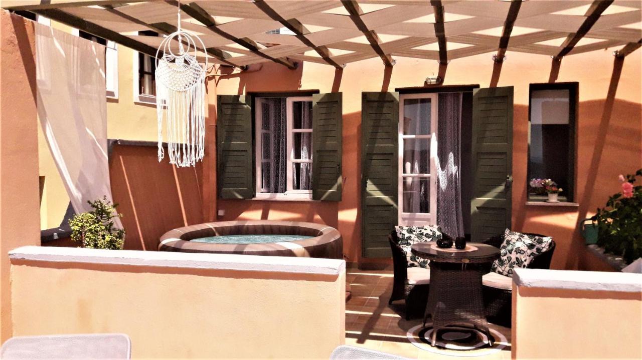My Little Suites Ermoupoli Esterno foto